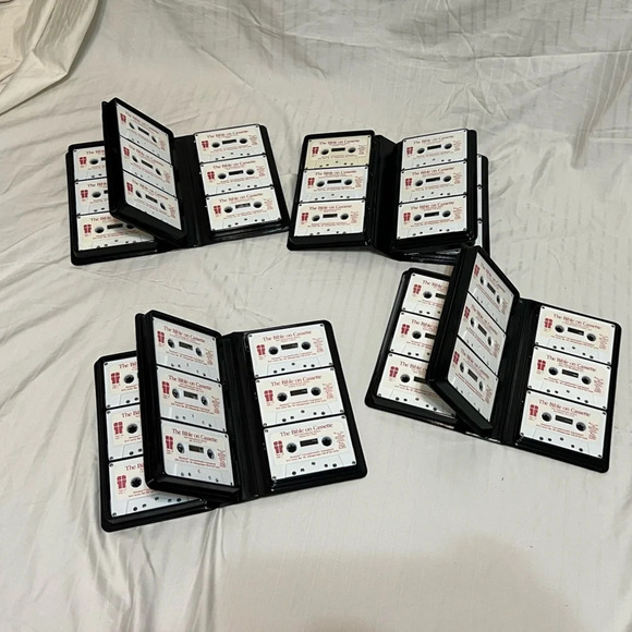 The Bible On Cassette New International Version Old Testament - Picture 3 of 16